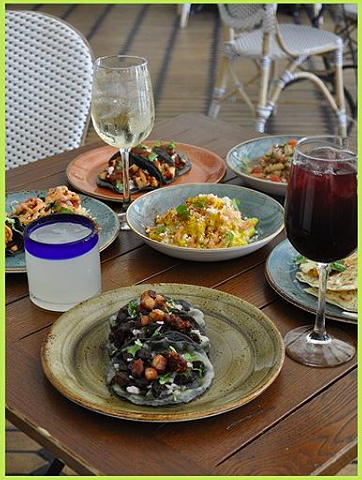 Veranda Al Fresco outdoor dining near Circa apartments in Downtown Los Angeles