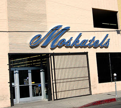 Moskatels near Circa apartments in downtown Los Angeles