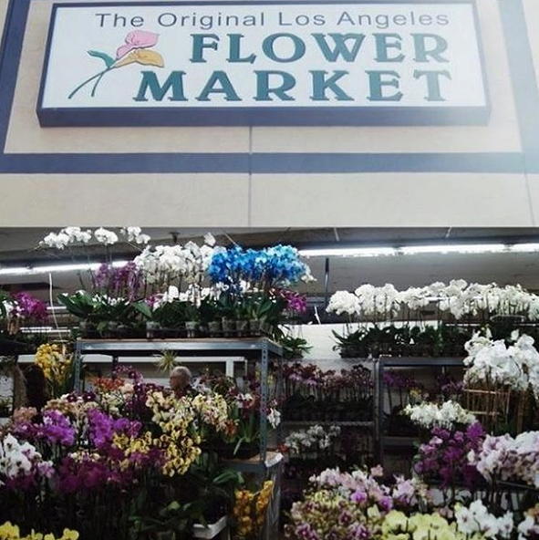 The Original Los Angeles Flower Market near Circa apartments in downtown Los Angeles