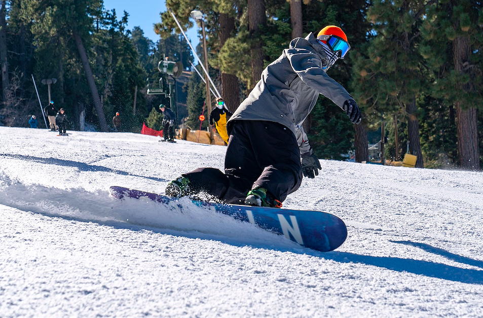 Mountain High Ski Resort - Circa apartments in Downtown Los Angeles