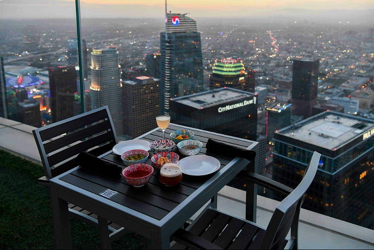 Vista Patio 71 Above rooftop dining near Circa residences in Downtown Los Angeles