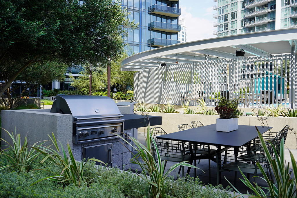 Circa outdoor grill at Circa residences in downtown Los Angeles