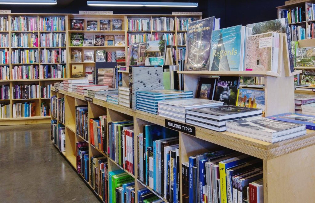 Hennessey + Ingalls Bookstore near Circa residences in downtown Los Angeles