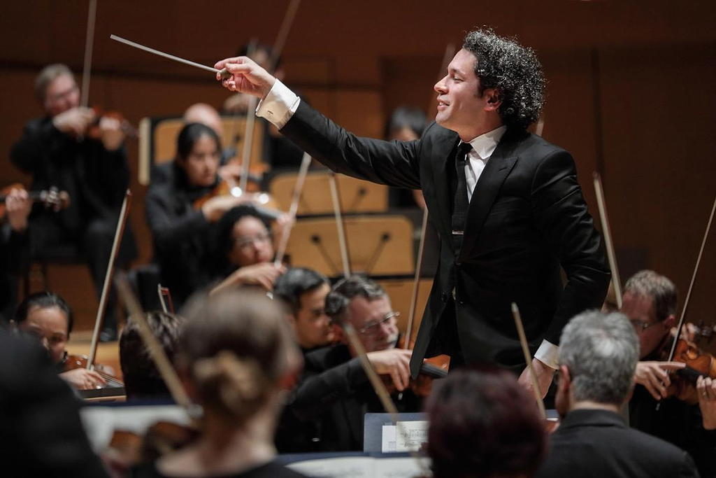 LA Phil Dudamel performances near Circa residences in downtown Los Angeles