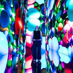 Balloon Museum immersive art show near Circa residences in downtown Los Angeles 