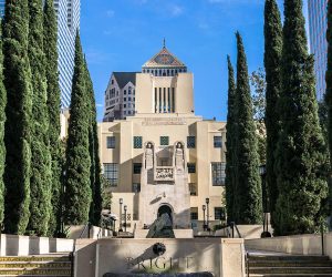 Los Angeles Public Library LA Conservancy walking tours near Circa residences in downtown Los Angeles 