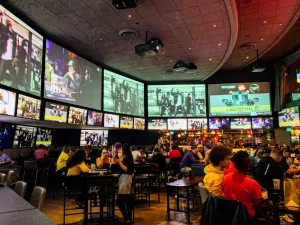 Tom's Watch Bar sports bar near Circa residences in Downtown Los Angeles